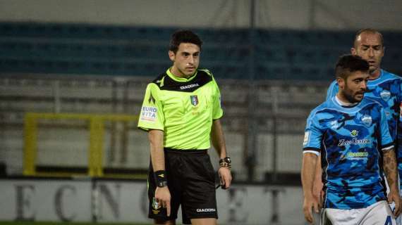 Lecce-Livorno, ritorna l'arbitro Luca Massimi