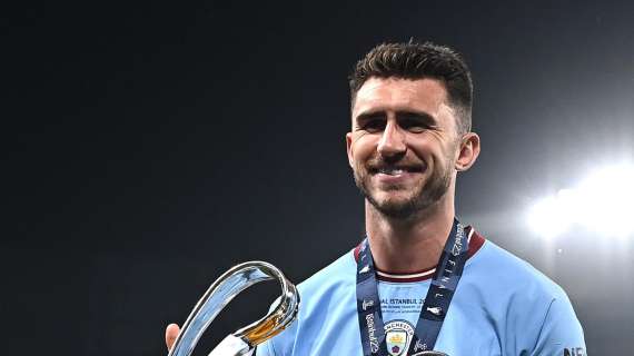 Mercado de fichajes en directo | Laporte no será tan sencillo; el Barça, a por un campeón de Europa...