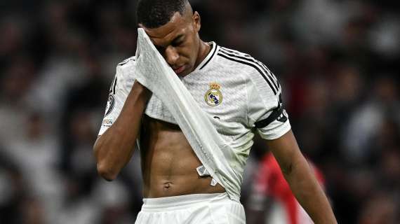 Courtois y Camavinga se salvan en la noche negra de Mbappé: las notas del Liverpool - Real Madrid