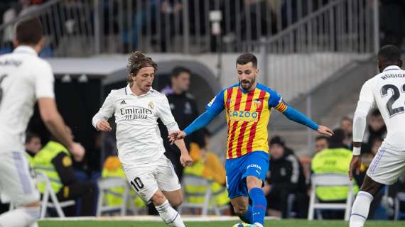 DOBLE CAMBIO EN EL REAL MADRID | Entran Tchouaméni y Valverde por Kroos y Modric