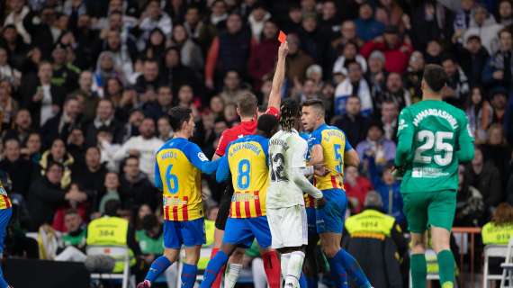 OFICIAL | Dos partidos de sanción a Paulista por la entrada a Vinicius