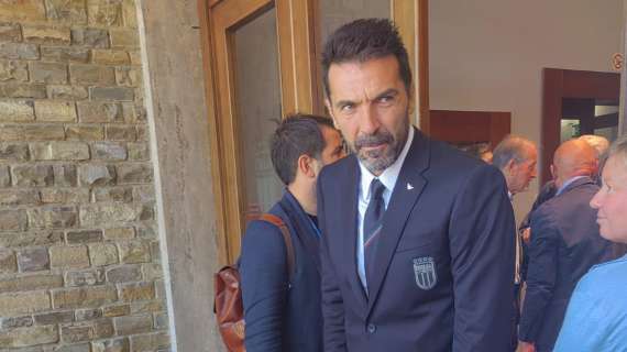 Buffon carica i tifosi: ''Dobbiamo difendere il titolo'' |FOTO