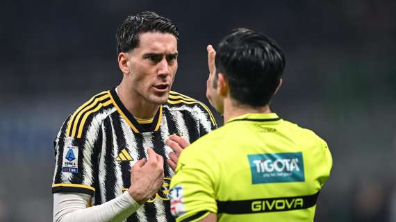 Bufera sugli arbitri, Gazzetta elenca 16 errori. Tre dei quali danneggiano la Juve