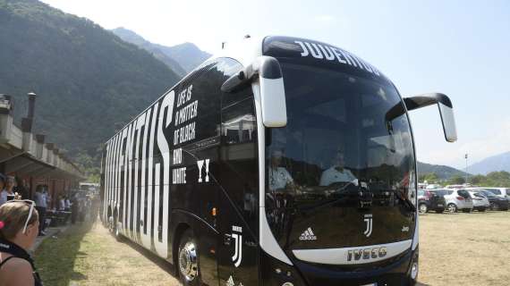 La Juve verso Monza, le FOTO della partenza della squadra