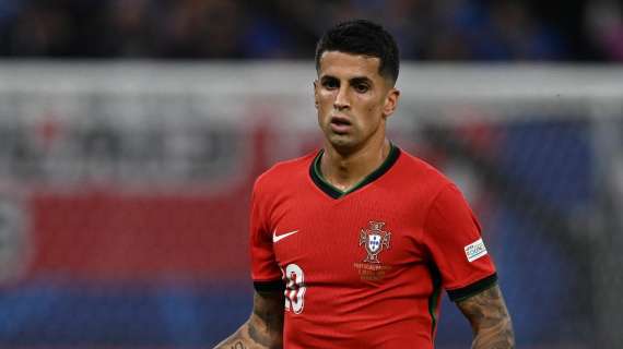 Cancelo ritorno possibile, il giocatore offerto alla Juve: la situazione