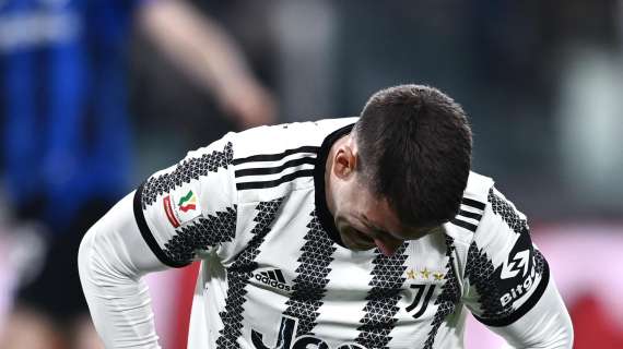 Vlahovic a rischio forfait per il Milan: ha accusato un fastidio muscolare