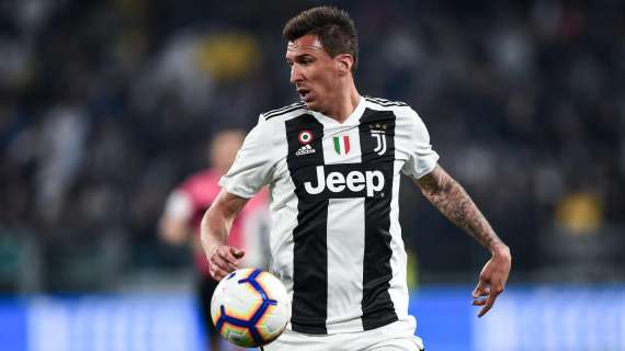 Manduzkic, l'omaggio a Chiellini: "Ho amato lottare al tuo fianco per la Juventus"