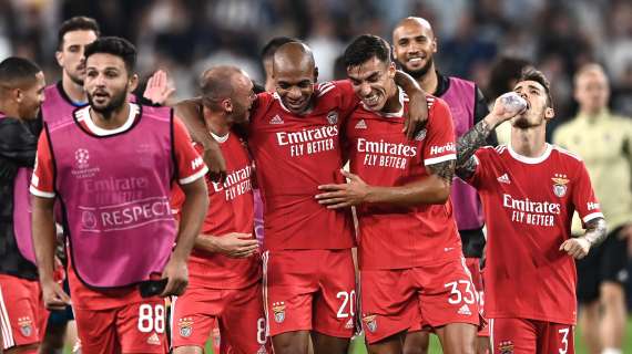 Impresa Benfica: strapazza il Maccabi Haifa 6-1, si qualifica come primo e regala l'Europa League alla Juve