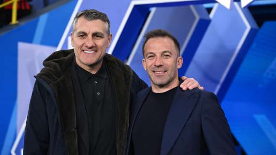 Vieri messaggio per Vlahovic: "Stai sereno e i gol arriveranno più di prima"