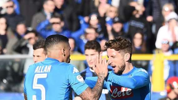Serie A - Napoli corsaro a Bergamo, Mertens fa 1-0