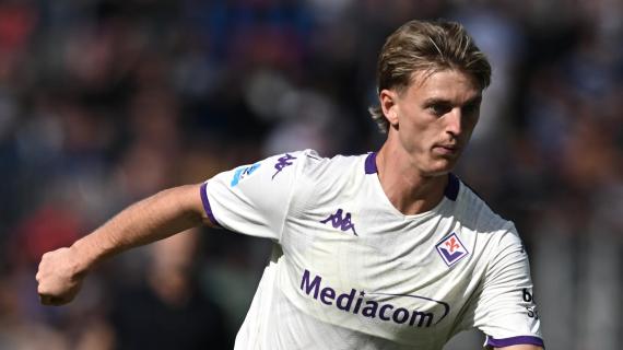 Gudmundsson prima di Fiorentina-Roma: "La vittoria in Conference ci ha dato fiducia"