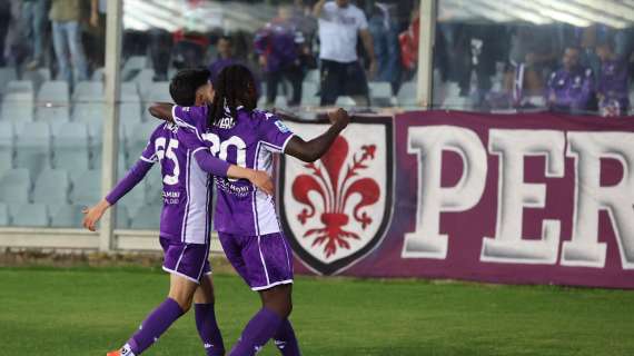 Fiorentina-Bologna, il primo tempo finisce 1-0 in mezzo alla contestazione dei tifosi