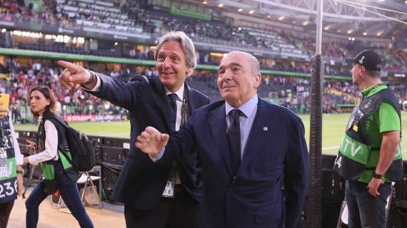 I viola puntano sull’attacco, dal mercato nasce una Fiorentina a trazione anteriore. Alle ambizioni Commisso risponde con i fatti: 60 milioni di passivo viste le tante cessioni a zero