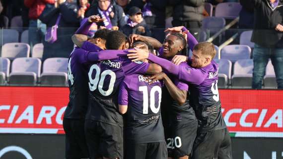 Fiorentina-Genoa 2-0: fine primo tempo al Franchi, decidono Kean e l'ex Gudmundsson