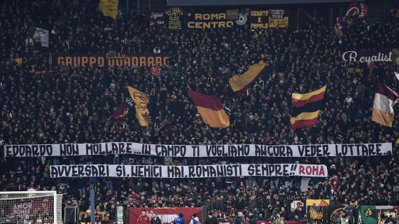 ROMA, La Curva omaggia Bove con degli striscioni