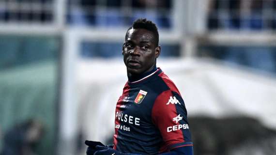 Genoa, cosa fare con Balotelli? Tenerlo o lasciarlo partire?