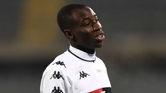 Genoa, auguri all'attaccante rossoblu Kelvin Yeboah