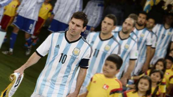 Anche i giganti piangono: Messi abbandona la Nazionale