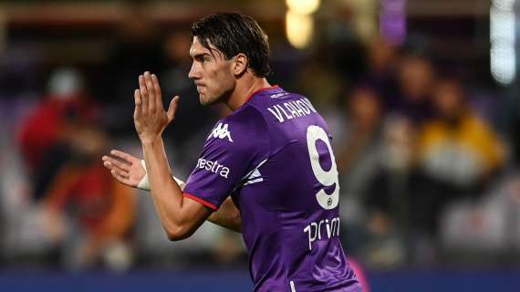 Fiorentina, Commisso annuncia: “Vlahovic non rinnoverà il contratto”