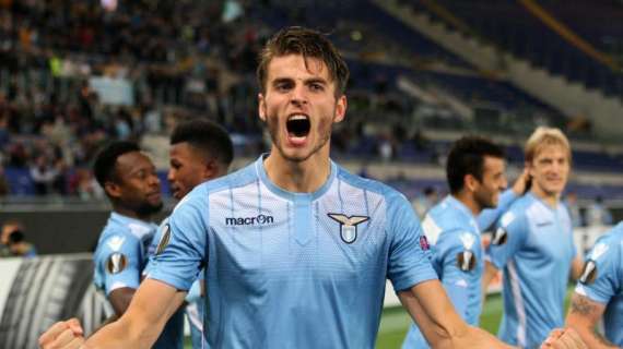 Hoedt: "La Lazio è stata una mia scelta! De Vrij? È una brava persona, ma anche un mio concorrente"