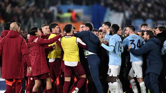 MOVIOLA - Lazio - Roma, Pairetto è disastroso: gestione inguardabile del derby