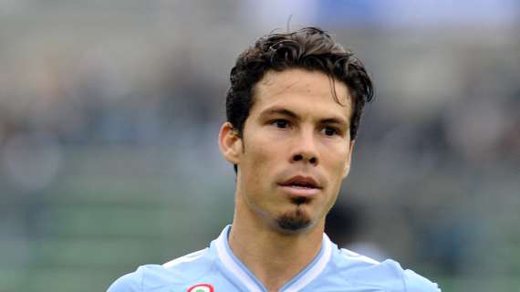 Lazio, Hernanes esulta e ricorda il suo primo gol contro il Bologna - FOTO