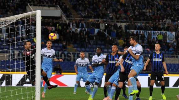 Lazio, tesi a sostegno della difesa a 4: nelle ultime gare 3 gol e un palo