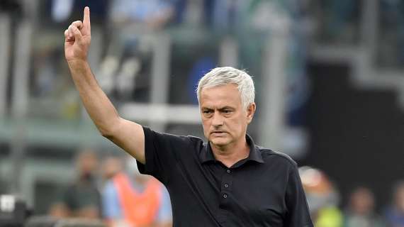 Roma, Mourinho: “Gap con la Juve? Loro in Champions, noi in Conference”