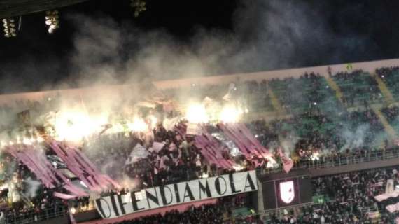 L'AVVERSARIO - Stagione orribile e poca chiarezza: a Palermo i tifosi diventano 'Iene'... per la rabbia