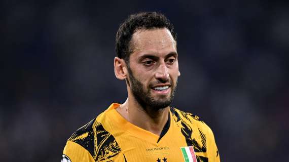 Chivu, un colloquio per la pace. Calhanoglu chiama il Gala: "Ora o mai più". Le top news del 3 luglio