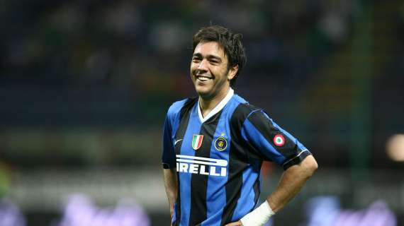 Recoba racconta il Fenomeno: "Lo prendevano a calci e non cadeva"
