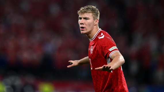 Hojlund apre all'Inter, ora si tratta con lo United: due le opzioni sul piatto per l'affare