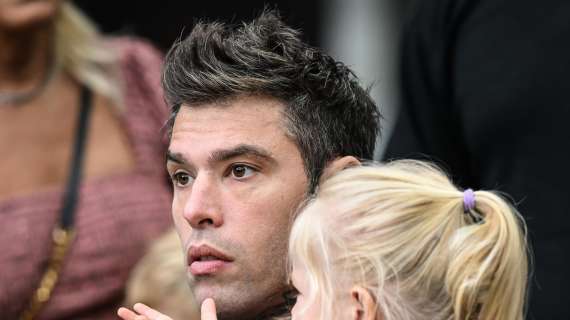 Inchiesta Doppia Curva, Carlo Conti su Fedez: "Non è indagato". Il rapper non parla