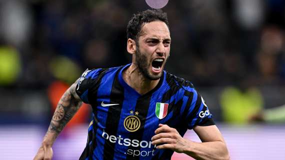 Sirene arabe per Calhanoglu. Il giocatore a un bivio e l'Inter non chiude alla cessione. Pronto il sostituto