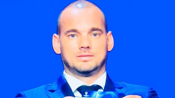 Sneijder "gioca" la finale: "1-1 nei 90', ai rigori vince l'Inter. Io ovviamente tifo i nerazzurri"