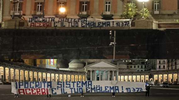 Napoli, gli striscioni dei tifosi contro la sentenza: "Ipocrita sistema, Acerbi è il tuo emblema"