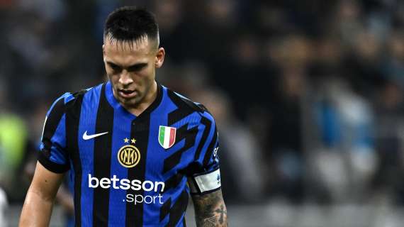 Lautaro all'arrivo al Pallone d'Oro: "Poter vincere è un sogno, grande stagione con Inter e Argentina"