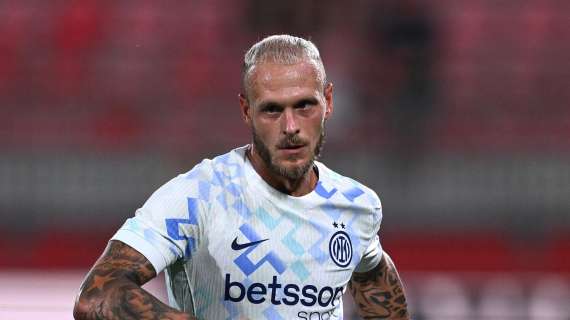 Infortunio per Dimarco, Chivu costretto al cambio: le condizioni del calciatore