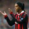 Ronaldinho show: il Milan celebra così il primo gol nel derby del brasiliano