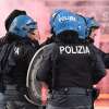 Lazio-Roma, tensione fuori dall'Olimpico: un agente di polizia ferito