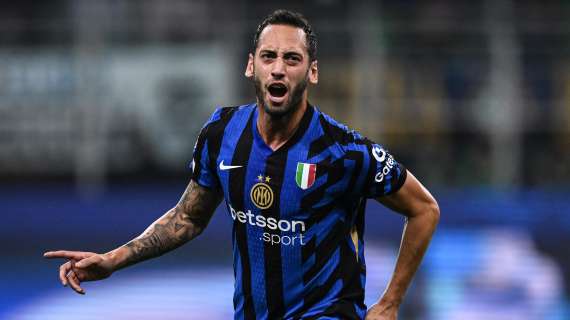 Calhanoglu sicuro: "Oggi l'Inter tra le cinque squadre più forti al mondo"