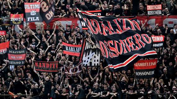 Sassuolo-Milan, applausi ai portieri milanisti in uno stadio, per ora, a tinte rossonere