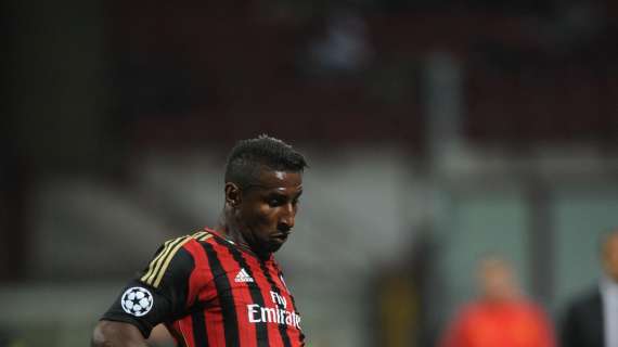 L'Equipe - L'entourage di Constant: "Vuole imporsi al Milan, è indeciso"