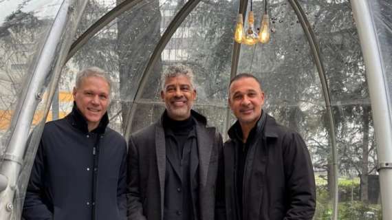 Van Basten, Rijkaard e Gullit insieme a Milano: i tre tulipani pronti ad infiammare nuovamente San Siro