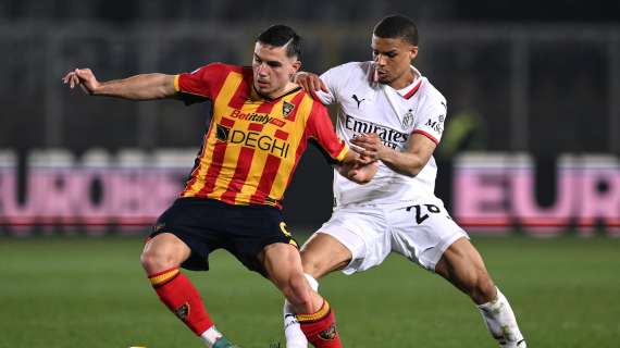 Le statistiche all'intervallo di Lecce-Milan: rossoneri avanti in ogni dato, sotto nel punteggio