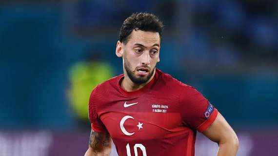 Tuttosport - Milan sempre in attesa della decisione di Calhanoglu