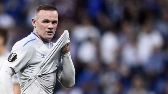 Rooney nei guai: festa in albergo con giovani ragazze, l'ex attaccante denuncia un ricatto