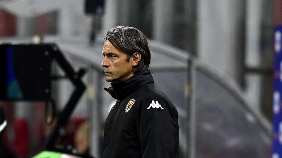 Abbraccio Ibrahimovic-Inzaghi alla fine di Milan-Benevento