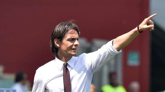 Tanti auguri a Filippo Inzaghi che compie 49 anni. Il Milan: "Un numero 9 leggendario"