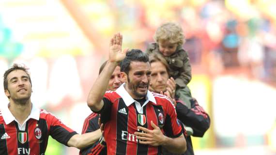 Zambrotta: "Il ricordo più bello al Milan? Lo spogliatoio. Era un gruppo meraviglioso, una grande famiglia"